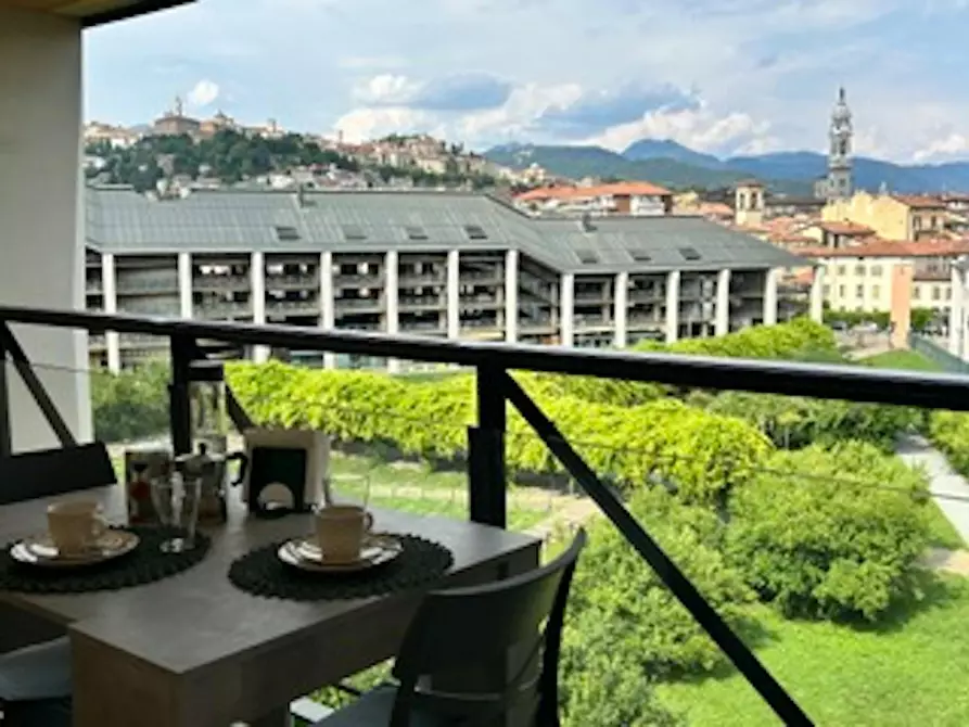 Immagine 2 di Camera in affitto  in Via Jacopo Palma il Vecchio a Bergamo