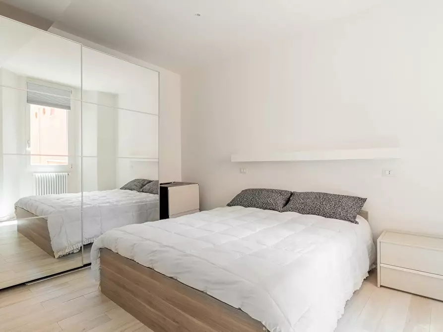 Immagine 1 di Appartamento in affitto  in Via Canonica a Bologna