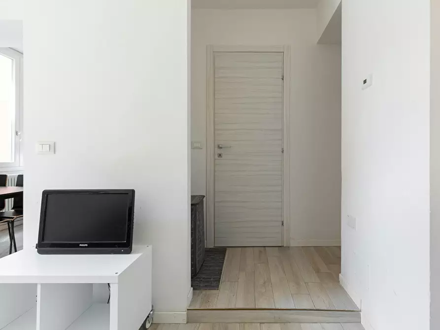 Immagine 9 di Appartamento in affitto  in Via Canonica a Bologna