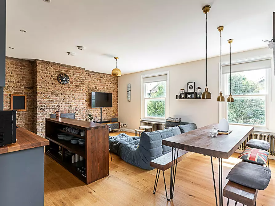 Immagine 1 di Appartamento in affitto  in Lambert Road a Lambeth