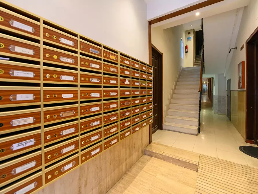Immagine 7 di Appartamento in affitto  in Calle de la Paloma a Madrid