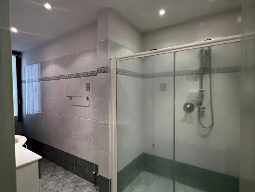 Immagine 8 di Camera in affitto  in Via Giuseppe La Farina a Firenze