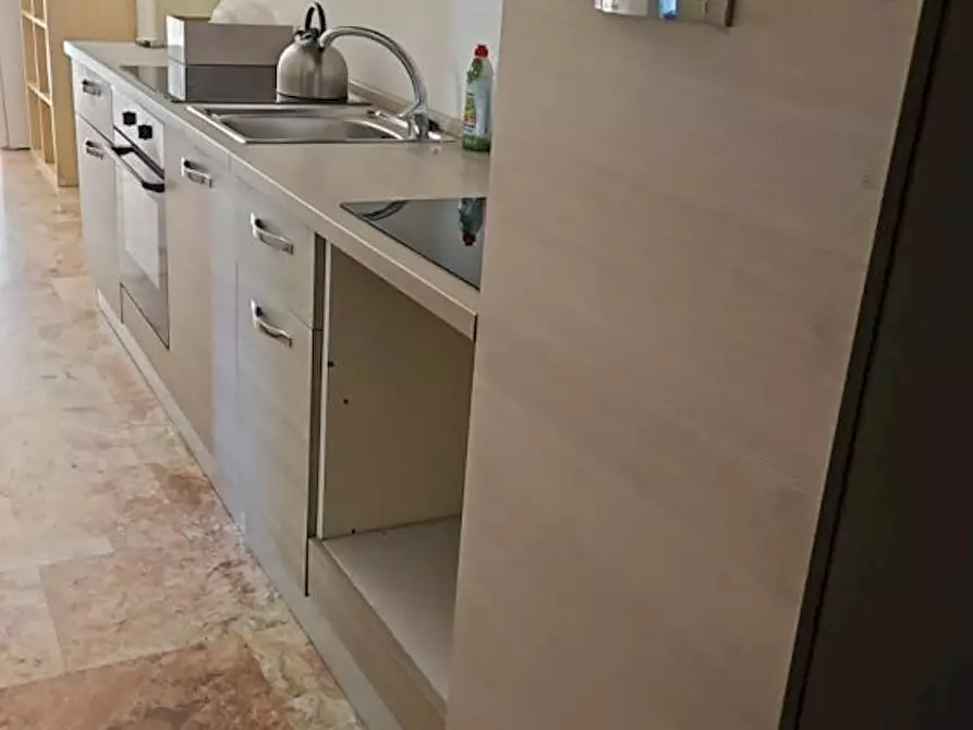 Immagine 3 di Camera in affitto  in Via Giuseppe La Farina a Firenze