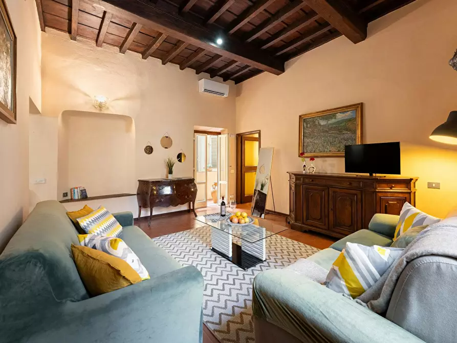 Immagine 10 di Casa indipendente in affitto  in Via Maggio a Firenze