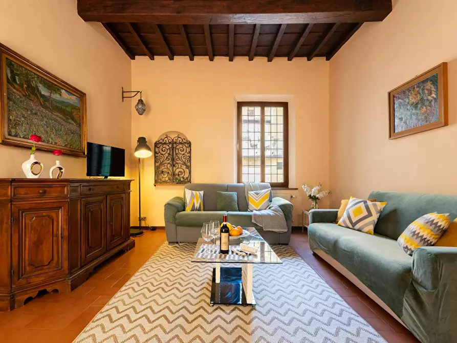 Immagine 8 di Casa indipendente in affitto  in Via Maggio a Firenze