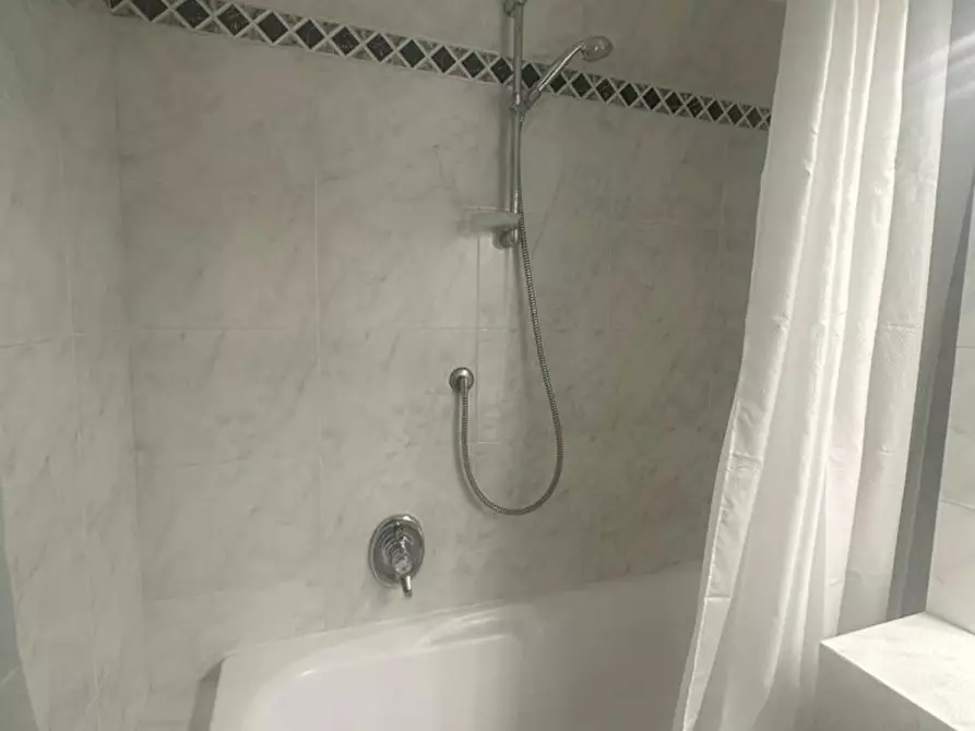 Immagine 7 di Camera in affitto  in Via Giordano Bruno a Firenze