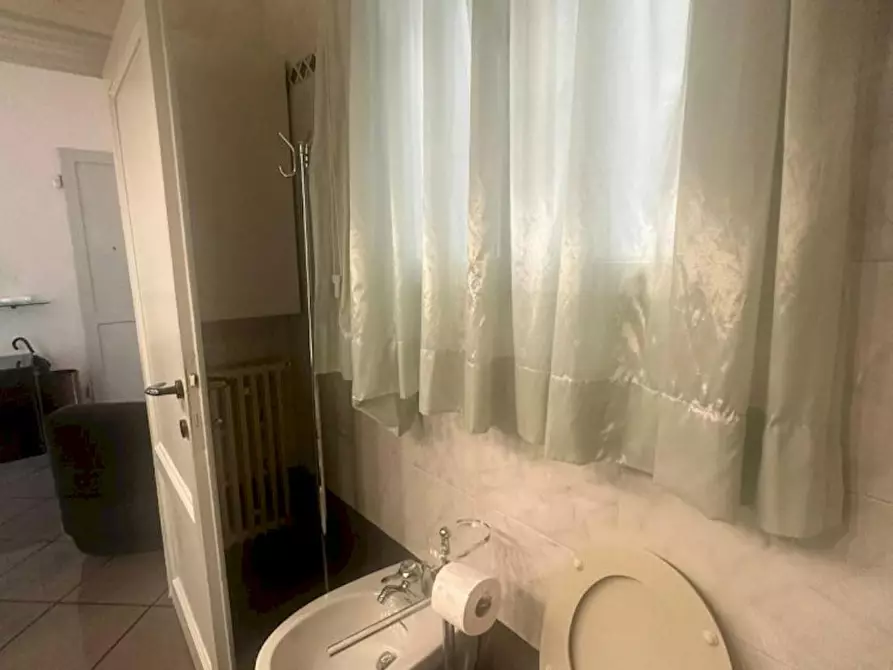 Immagine 4 di Camera in affitto  in Via Giordano Bruno a Firenze