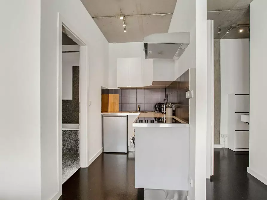 Immagine 10 di Appartamento in affitto  in Linienstraße a Berlin