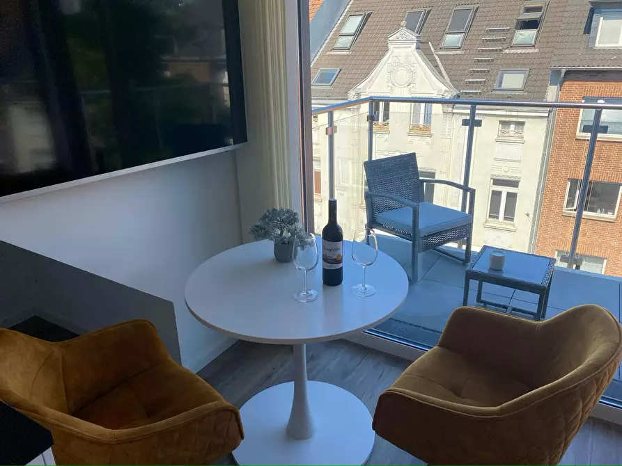 Immagine 4 di Appartamento in affitto  in Brunnenstraße a Düsseldorf