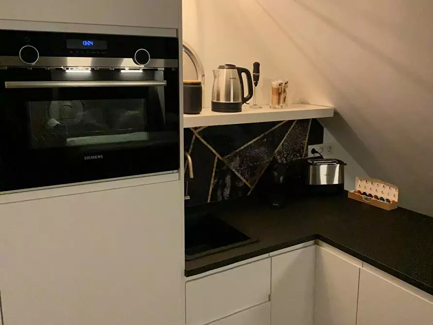 Immagine 6 di Appartamento in affitto  in Brunnenstraße a Düsseldorf