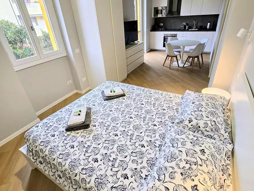 Immagine 5 di Appartamento in affitto  in Via Marco Polo a Monza