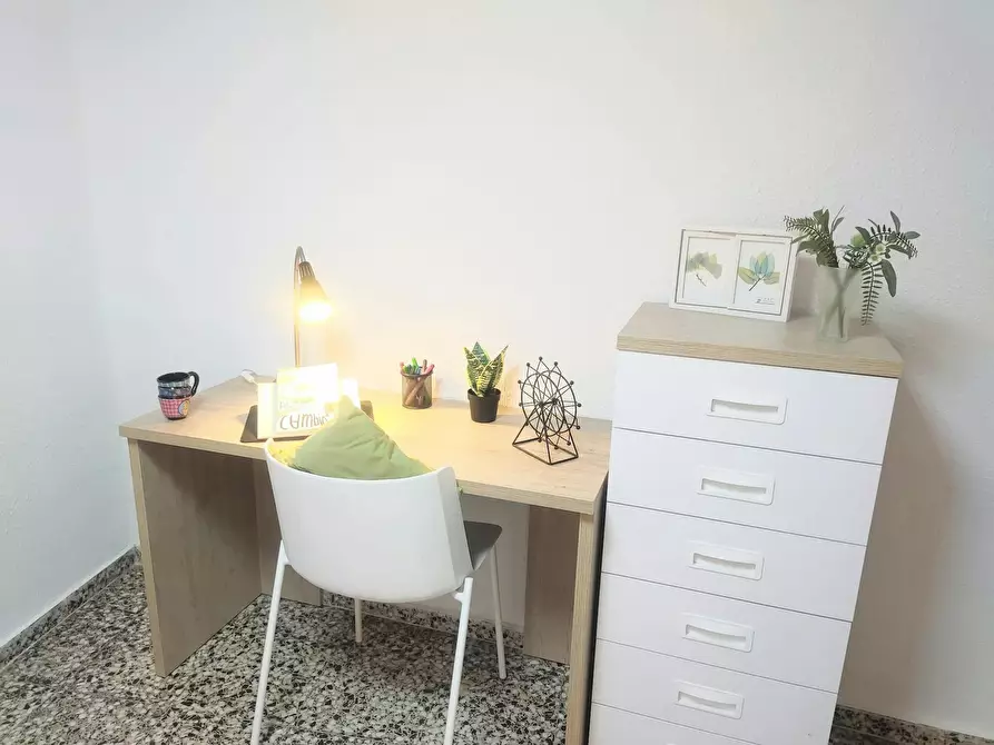 Immagine 3 di Camera in affitto  in Carrer d'Alcoi a Moncada