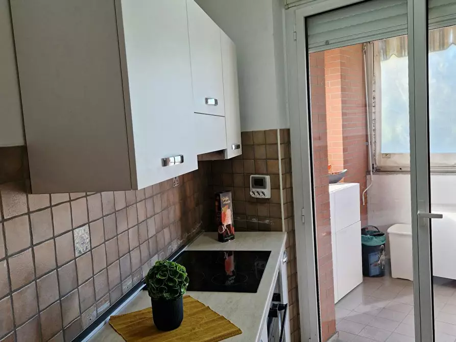 Immagine 4 di Camera condivisa in affitto  in Via Plava a Torino