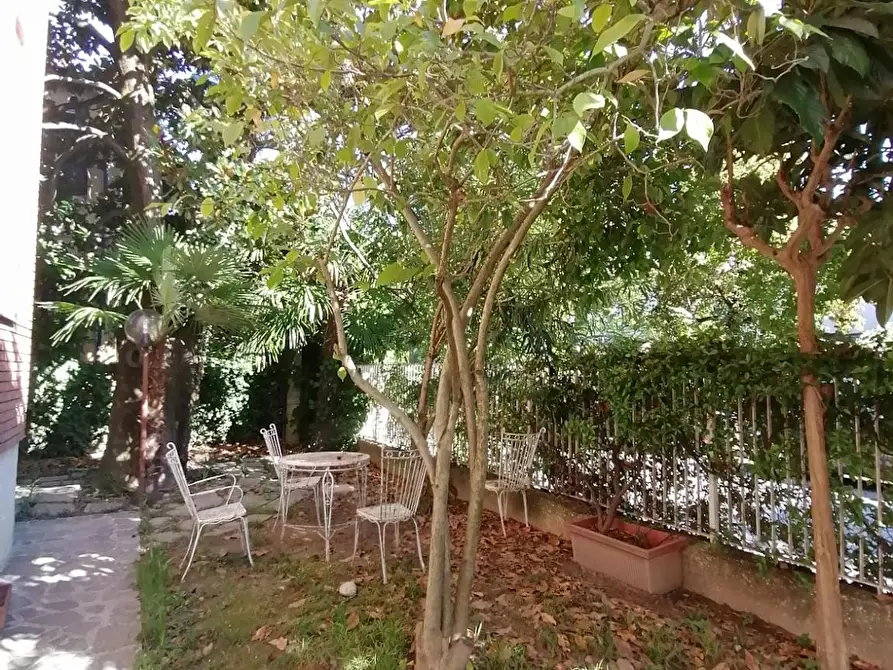 Immagine 4 di Camera in affitto  in Via Montello a Padova