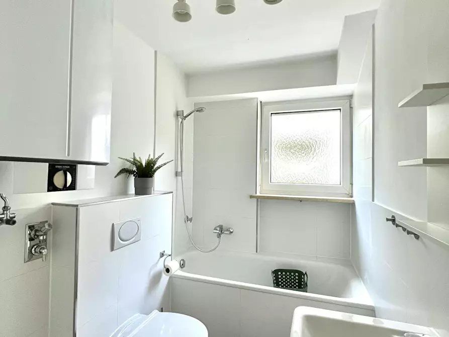 Immagine 4 di Camera in affitto  in Keferloherstraße a München