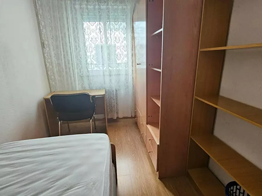 Immagine 3 di Camera in affitto  in Calle El Tomillar a Salamanca