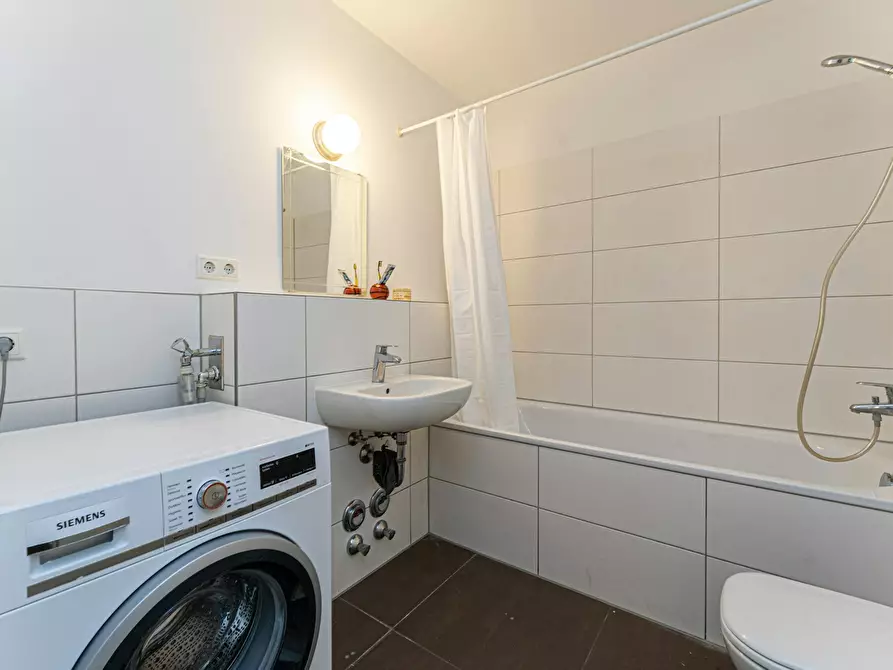 Immagine 8 di Camera in affitto  in Schnellerstraße a Berlin