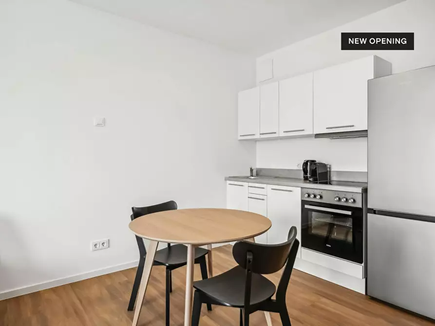 Immagine 6 di Appartamento in affitto  in Lisa-Fittko-Straße a Berlin