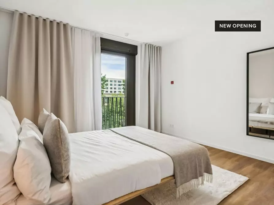 Immagine 3 di Appartamento in affitto  in Lisa-Fittko-Straße a Berlin