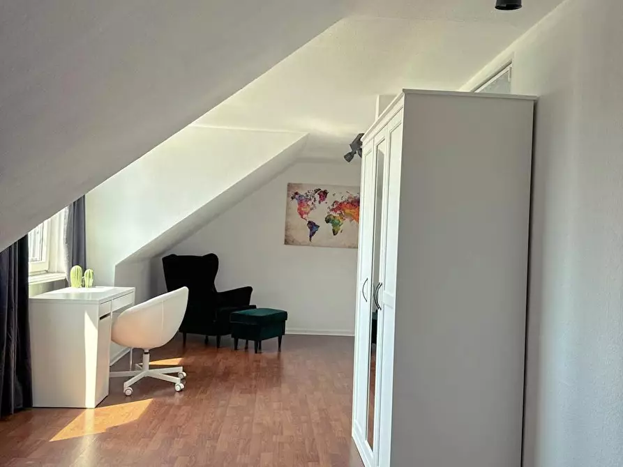 Immagine 3 di Camera in affitto  in Birkenstraße a Düsseldorf