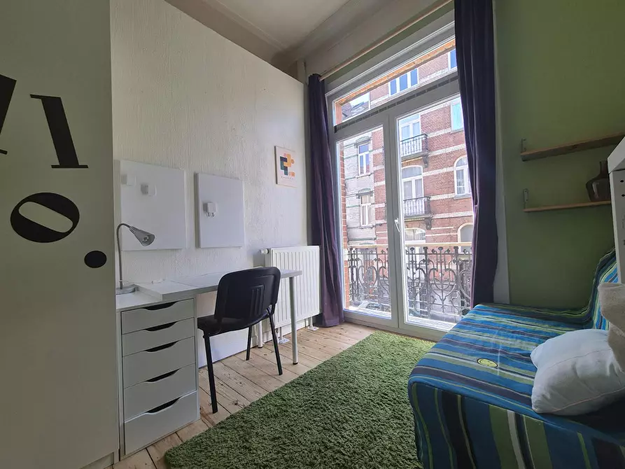 Immagine 4 di Camera in affitto  in Rue de Haerne a Etterbeek