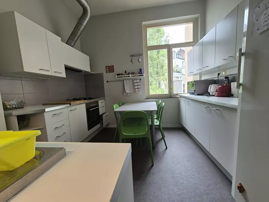 Immagine 8 di Camera in affitto  in Rue de Haerne a Etterbeek