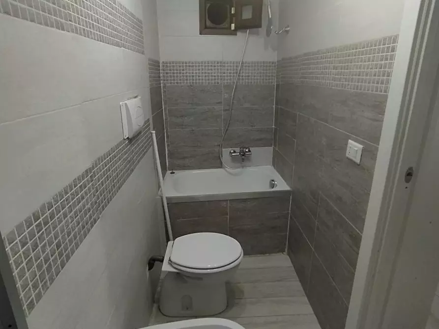 Immagine 3 di Appartamento in affitto  in Via Ventaglieri a Napoli