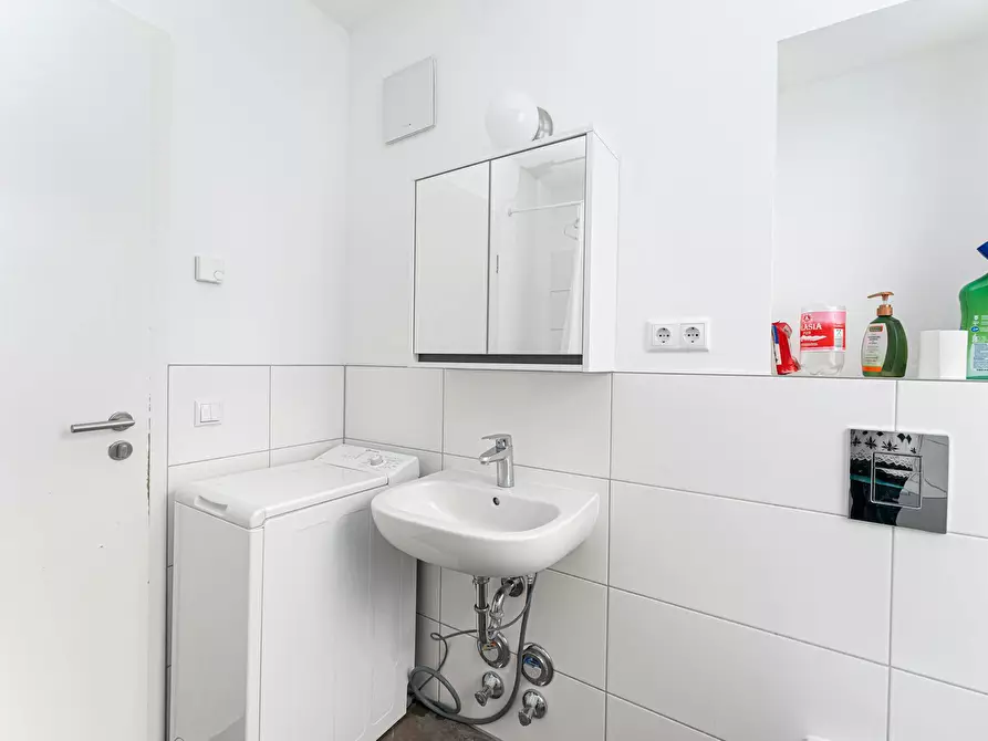 Immagine 7 di Camera in affitto  in Schnellerstraße a Berlin