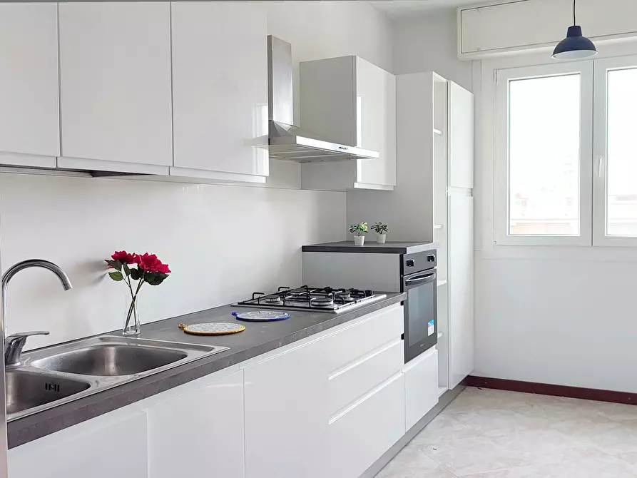 Immagine 7 di Appartamento in affitto  in Via Ugo Ojetti a Milano