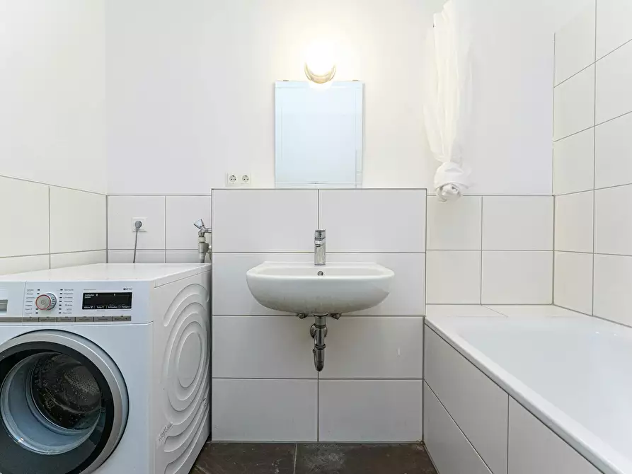 Immagine 8 di Camera in affitto  in Schnellerstraße a Berlin