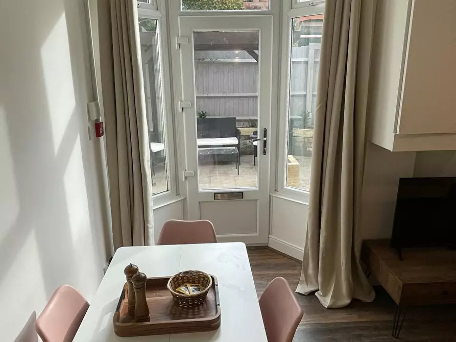 Immagine 4 di Appartamento in affitto  in Gillott Road a 