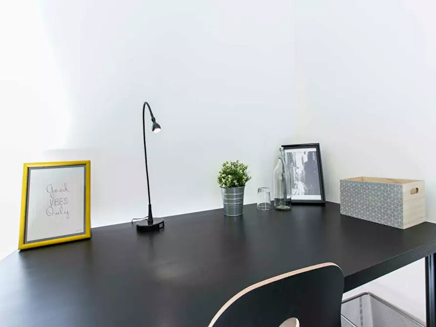 Immagine 9 di Camera in affitto  in Viale Edoardo Jenner a Milano