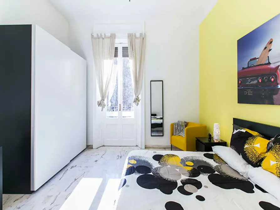 Immagine 5 di Camera in affitto  in Viale Edoardo Jenner a Milano