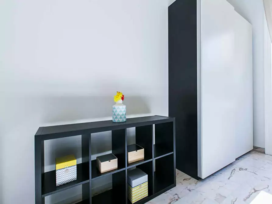 Immagine 7 di Camera in affitto  in Viale Edoardo Jenner a Milano