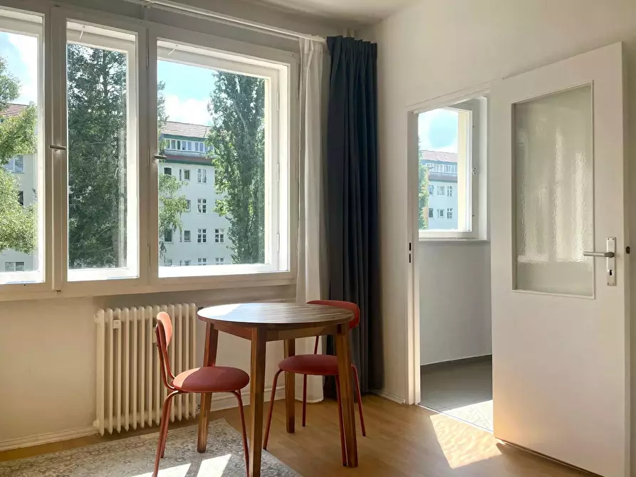 Immagine 9 di Appartamento in affitto  in Lothar-Bucher-Straße a Berlin