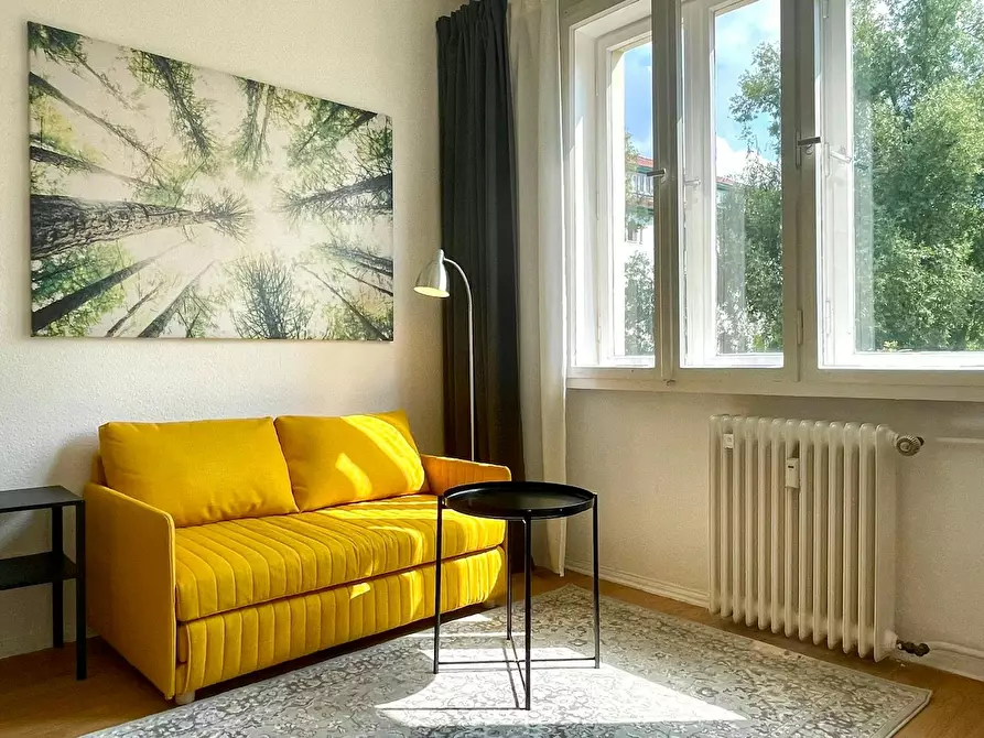 Immagine 1 di Appartamento in affitto  in Lothar-Bucher-Straße a Berlin