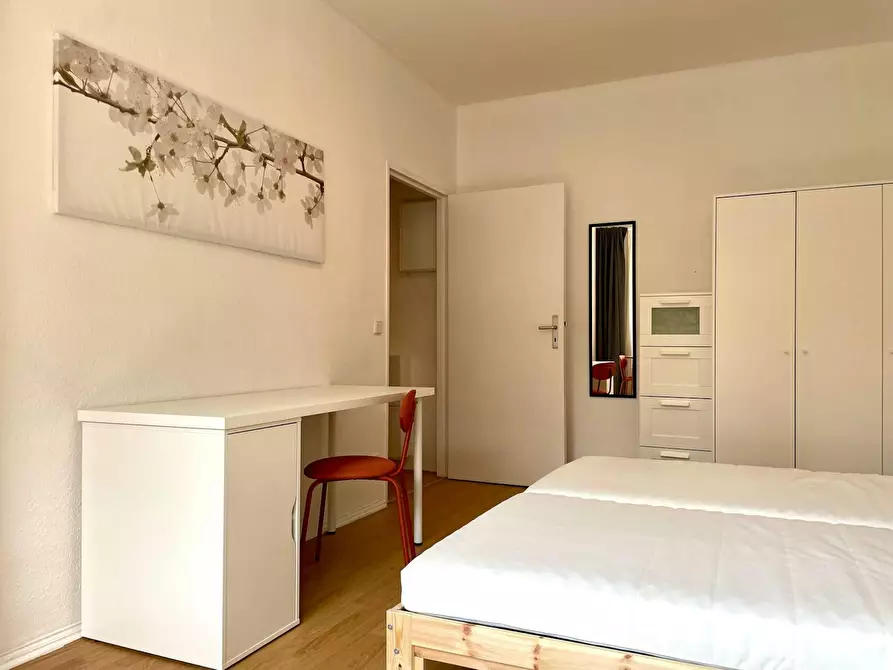 Immagine 5 di Appartamento in affitto  in Lothar-Bucher-Straße a Berlin