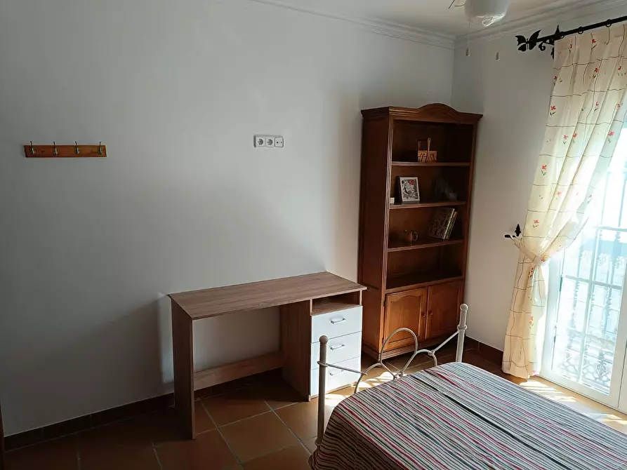 Immagine 6 di Camera in affitto  in Calle Tixe a Dos Hermanas