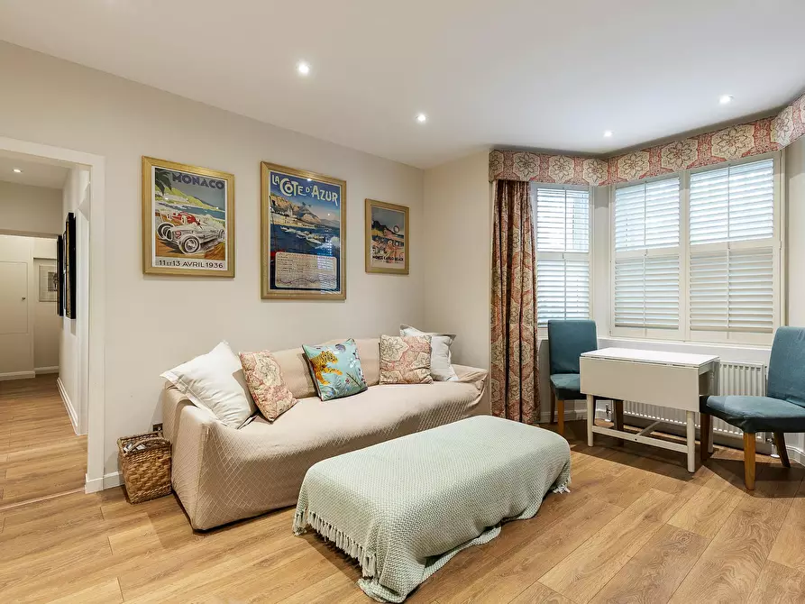 Immagine 8 di Appartamento in affitto  in Redcliffe Gardens a Kensington