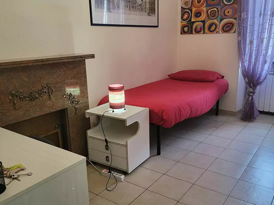 Immagine 2 di Camera condivisa in affitto  in Piazza della Repubblica a Torino