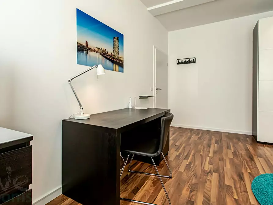 Immagine 3 di Camera in affitto  in Elbestraße a Frankfurt am Main