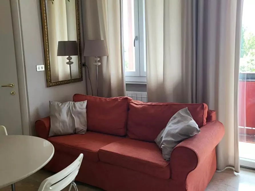 Immagine 5 di Camera in affitto  in Via Bartolomeo Provaglia a Bologna