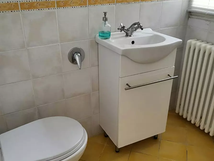 Immagine 10 di Camera in affitto  in Via Bartolomeo Provaglia a Bologna
