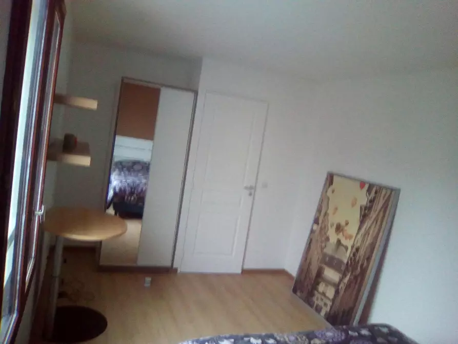 Immagine 2 di Camera in affitto  in Rue Max Ophuls a Plaisir