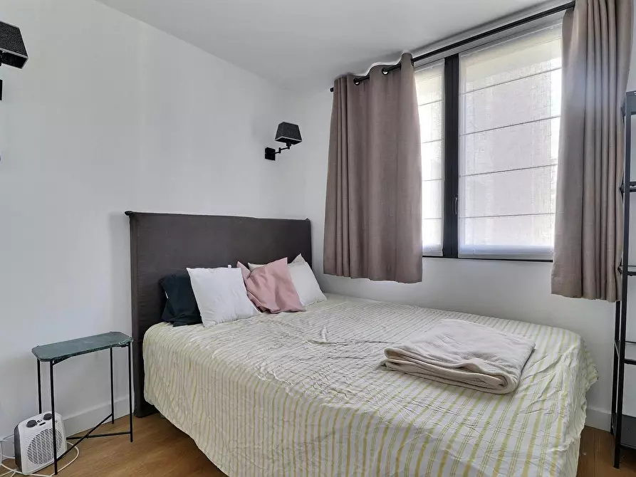 Immagine 8 di Appartamento in affitto  in Rue Desnouettes a Paris