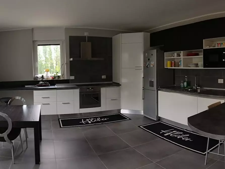 Immagine 2 di Camera in affitto  in Via Bernardo Rucellai a Milano