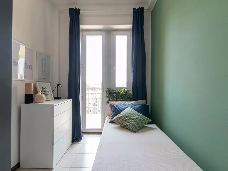 Immagine 2 di Camera in affitto  in Via Tommaso Gulli a Milano