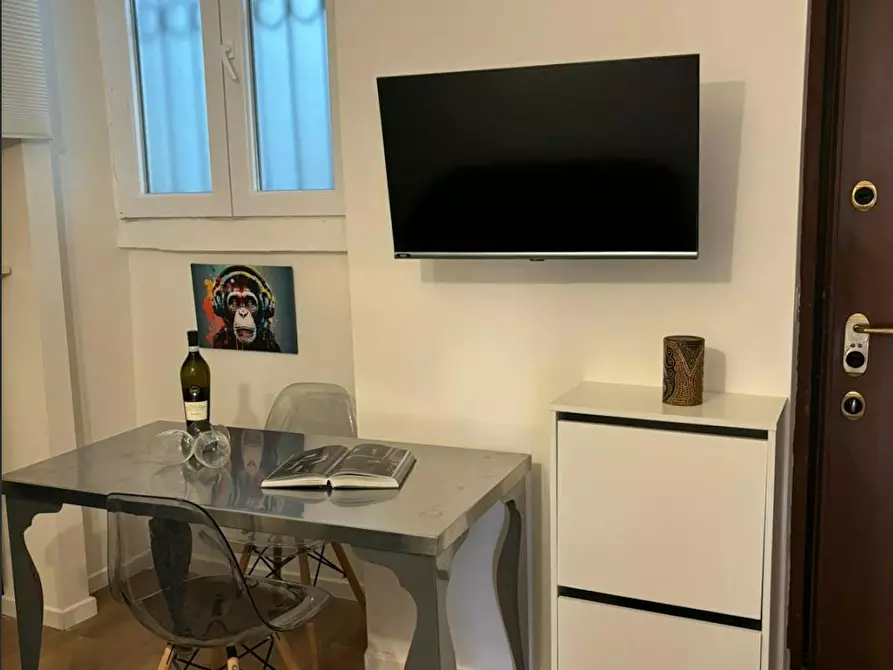 Immagine 6 di Appartamento in affitto  in Via Giulio e Corrado Venini a Milano