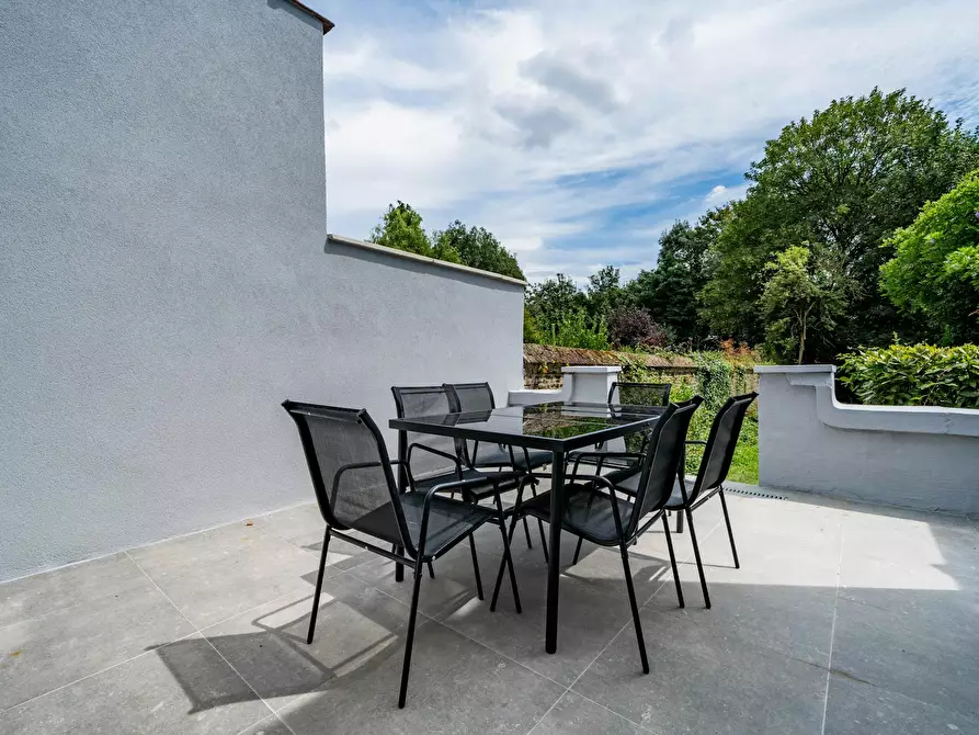 Immagine 8 di Camera in affitto  in Rue de la Paix a Roux