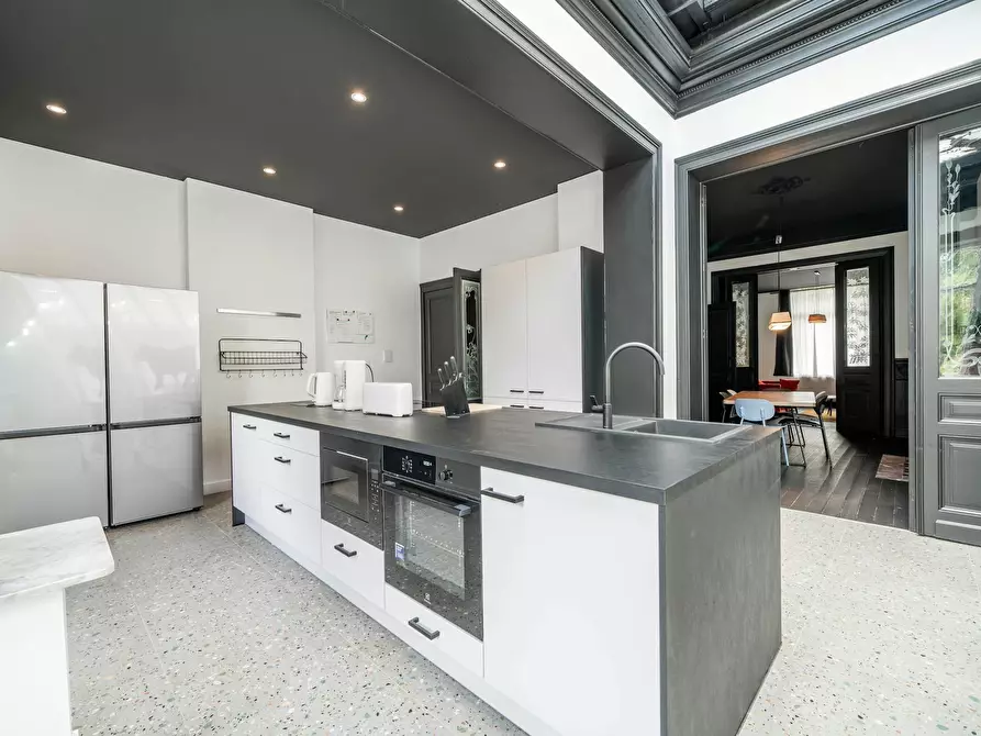 Immagine 5 di Camera in affitto  in Rue de la Paix a Roux